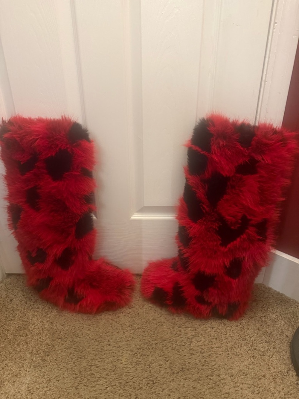 Red and Black Faux Fur Knee-High Boots - Picture 2 of 3